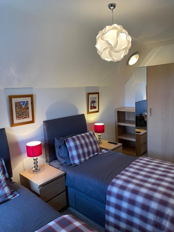 Luxury Portrush Holiday Homes - The Grange, Portrush Sleeps 13 - 6 Bedrooms Exterior foto